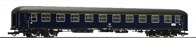 Passenger car 1st class<br /><a href='images/pictures/Roco/234563.jpg' target='_blank'>Full size image</a>